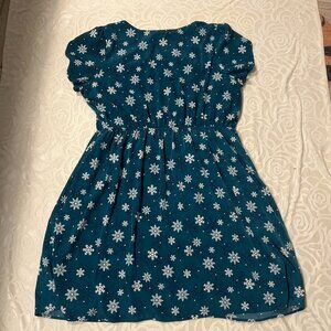 Oh My Gosh Snowflake Dress in 3X **Read Description
